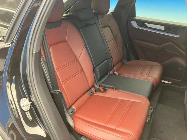 PORSCHE PORSCHE Cayenne 2023