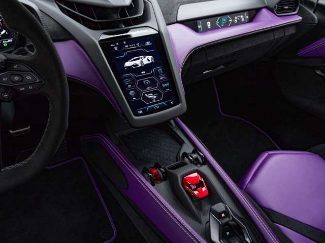 LAMBORGHINI LAMBORGHINI Revuelto 2024