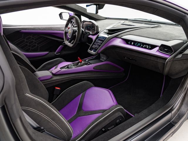 LAMBORGHINI LAMBORGHINI Revuelto 2024