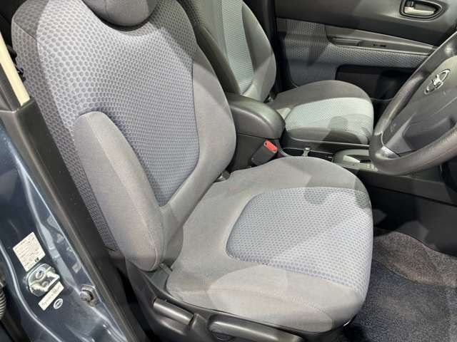 NISSAN WINGROAD 2013