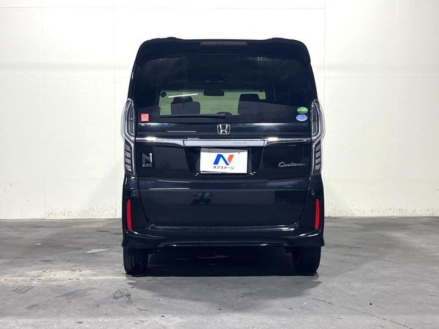 HONDA N BOX CUSTOM 2019