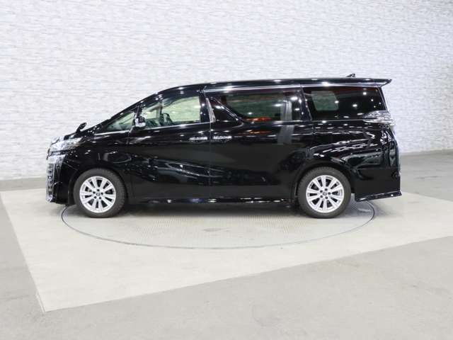 TOYOTA VELLFIRE 2018