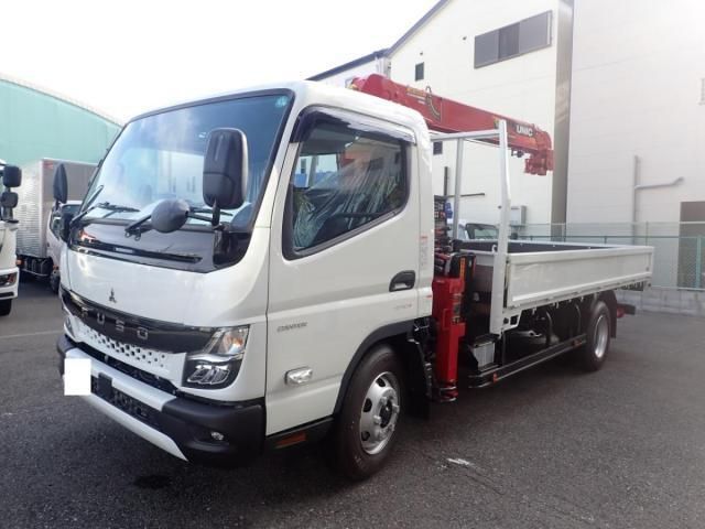 MITSUBISHI CANTER 2024