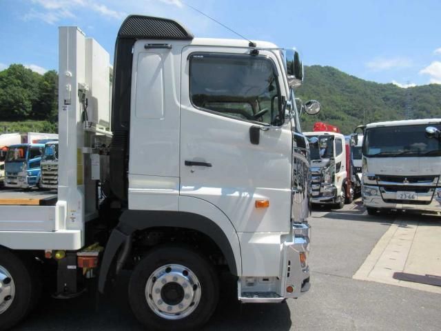 HINO PROFIA 2025