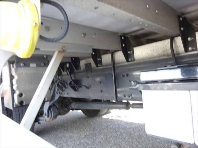 MITSUBISHI FUSOU FIGHTER 2014