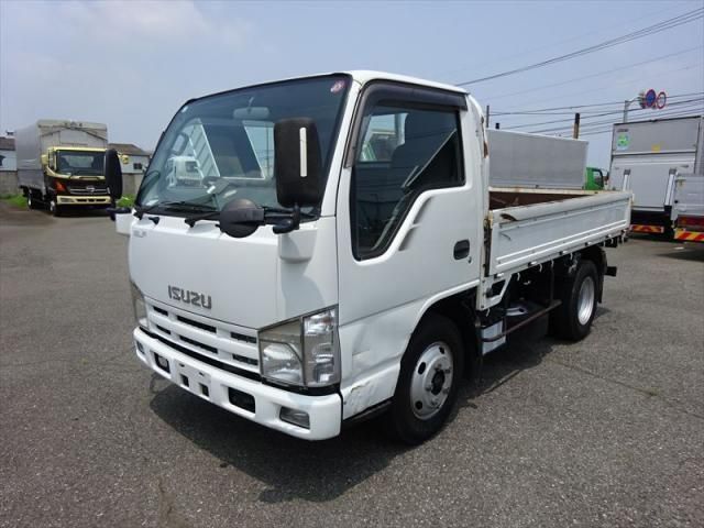 ISUZU ELF 2008
