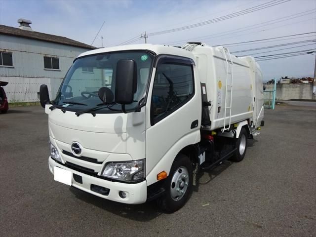 HINO DUTRO 2025