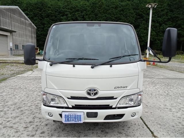 TOYOTA DYNA 2025