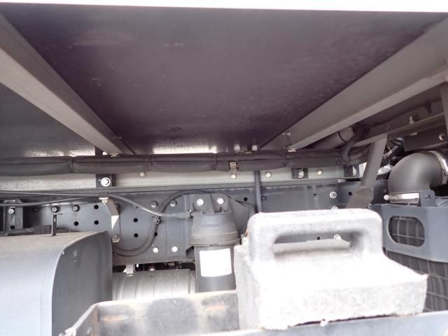 MITSUBISHI CANTER 2019