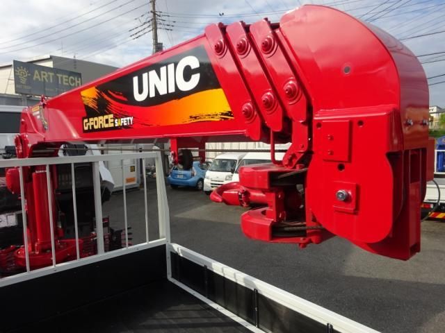 MITSUBISHI FUSOU FIGHTER 2023