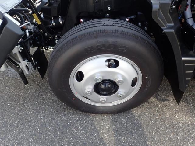 MITSUBISHI CANTER 2025