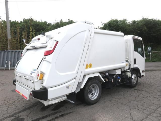 ISUZU ELF 2021