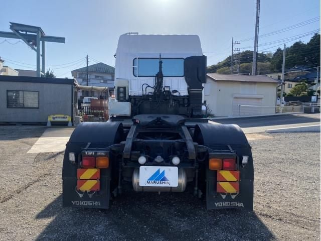 MITSUBISHI FUSOU SUPER GREAT 2016