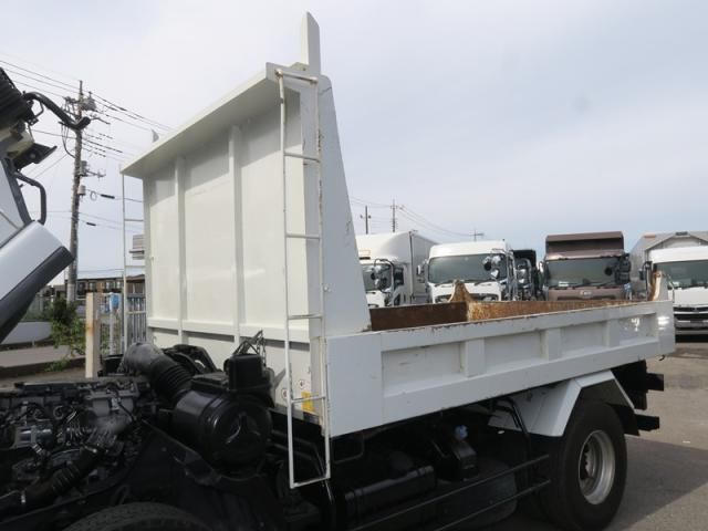 MITSUBISHI CANTER 2019