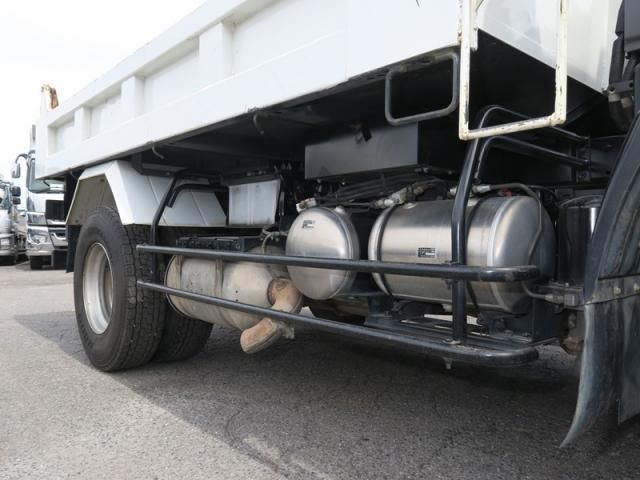 MITSUBISHI CANTER 2019