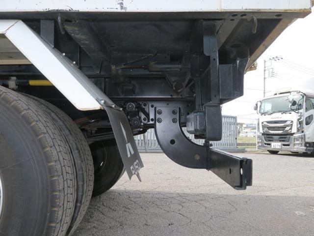 MITSUBISHI CANTER 2019