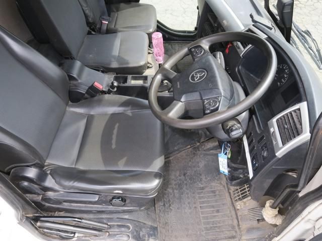 MITSUBISHI CANTER 2019