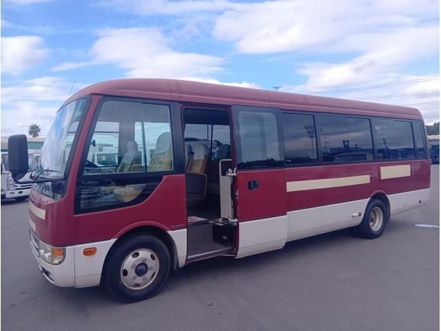 MITSUBISHI ROSA 2012