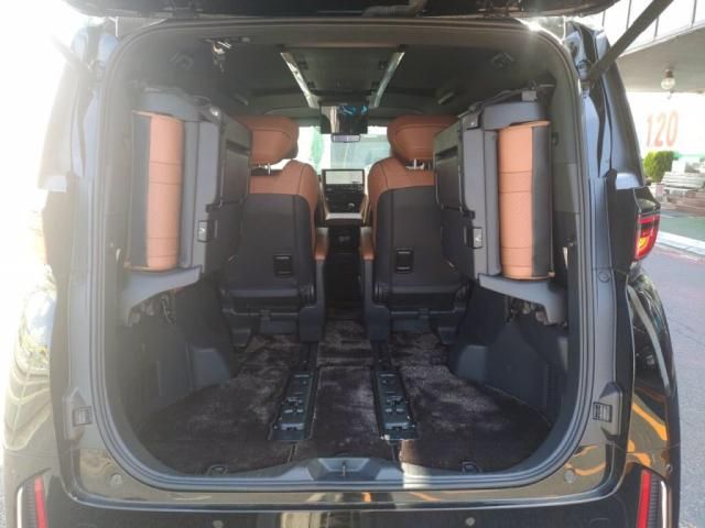 TOYOTA VELLFIRE  HYBRID 4WD 2024