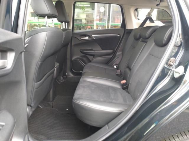 HONDA SHUTTLE HYBRID 2016