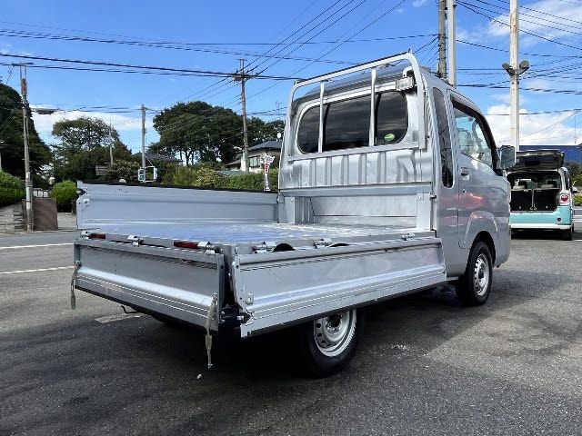 DAIHATSU HIJET truck 2018