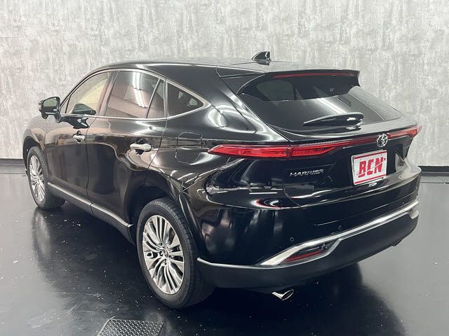 TOYOTA HARRIER 2WD 2021