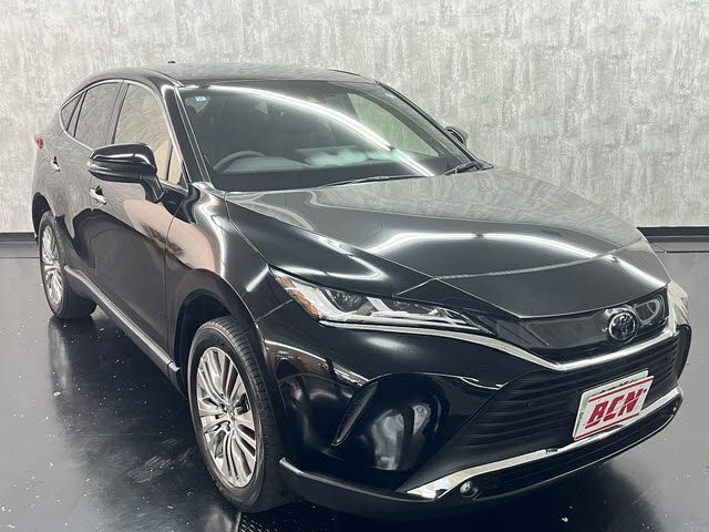 TOYOTA HARRIER 2WD 2021