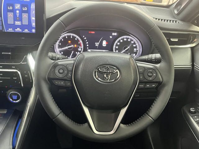 TOYOTA HARRIER 2WD 2021