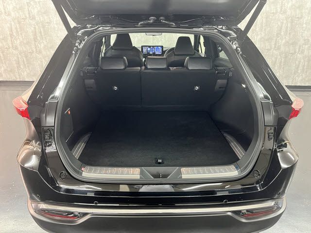 TOYOTA HARRIER 2WD 2021