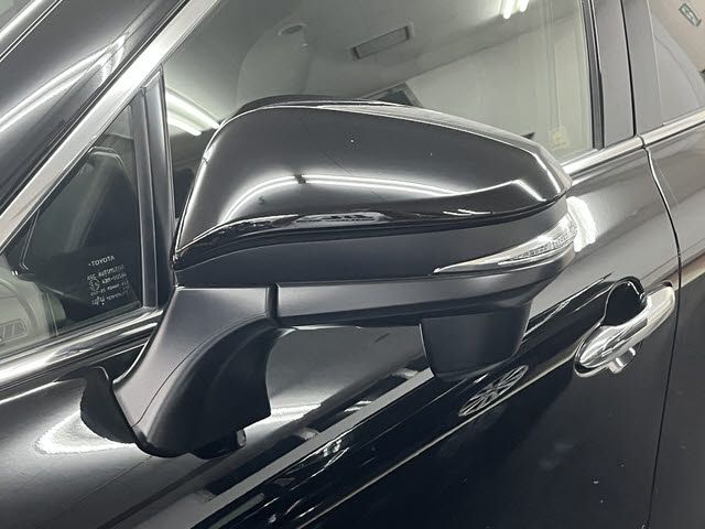 TOYOTA HARRIER 2WD 2021