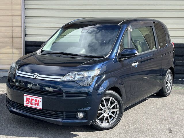 TOYOTA SPADE 2019
