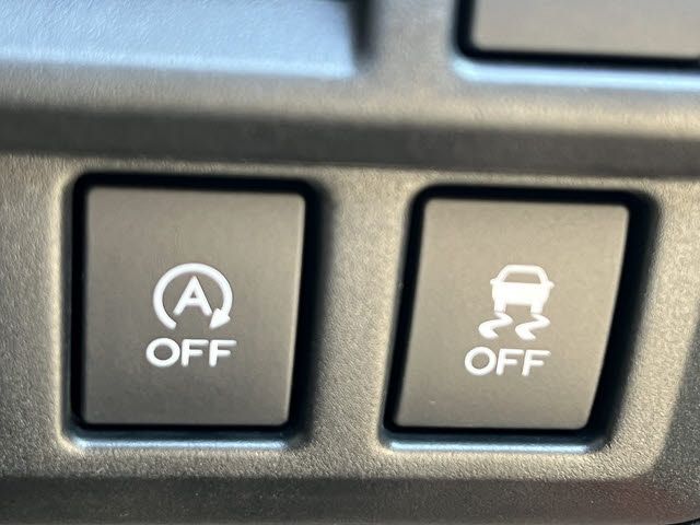 SUBARU LEGACY B4 2015