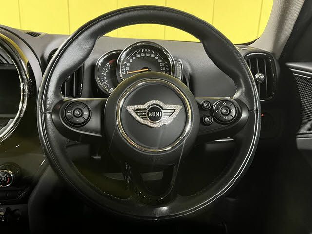 BMW BMW MINI ONE CROSSOVER 2019