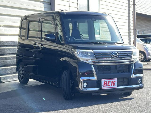 DAIHATSU TANTO CUSTOM 2016
