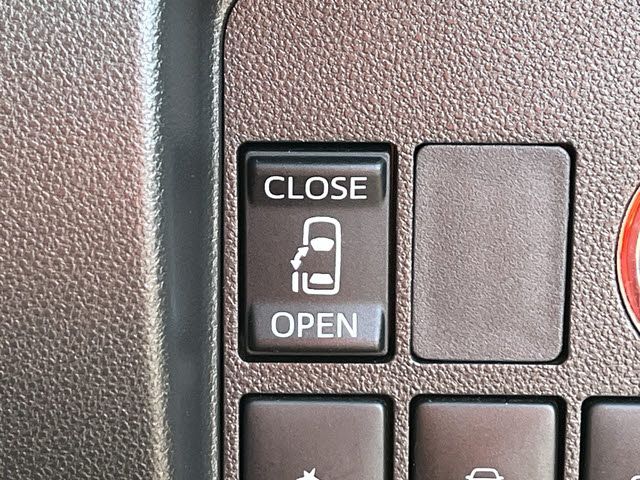 DAIHATSU TANTO CUSTOM 2016