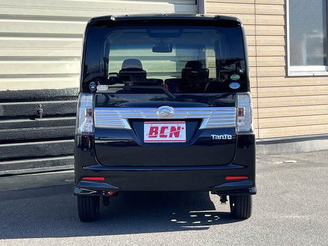 DAIHATSU TANTO CUSTOM 2016