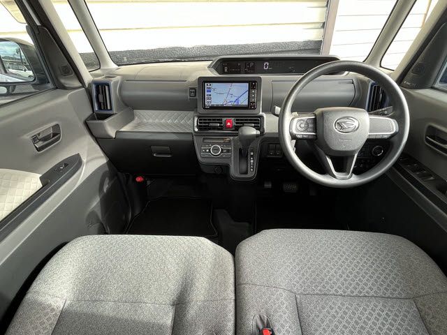 DAIHATSU TANTO 4WD 2019