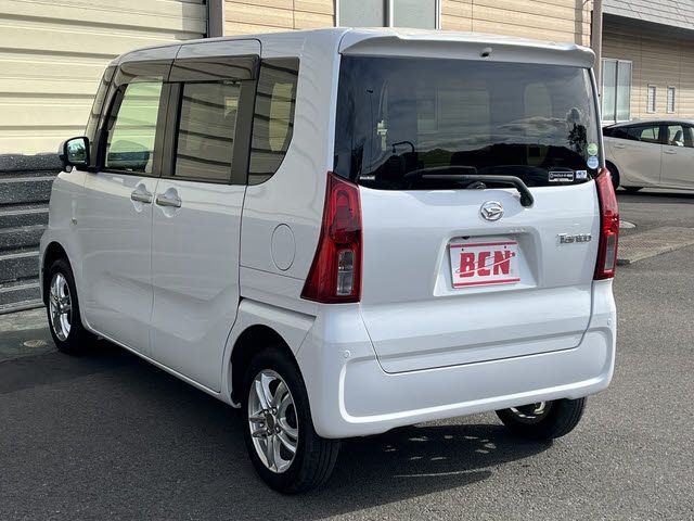 DAIHATSU TANTO 4WD 2019