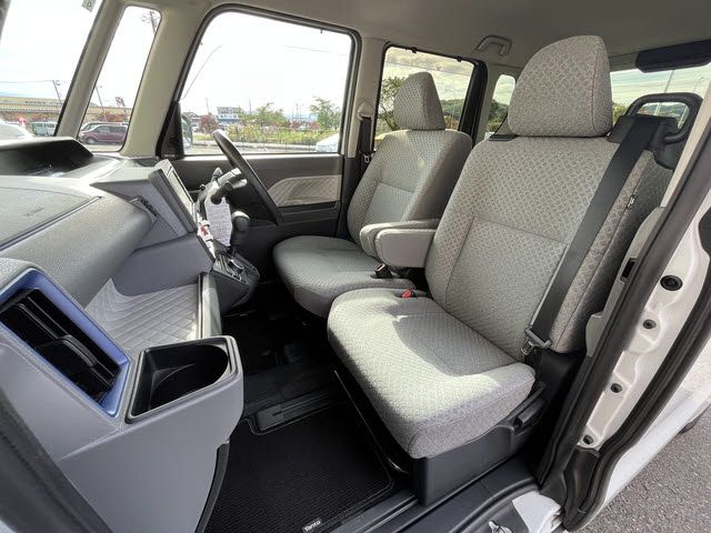 DAIHATSU TANTO 4WD 2019