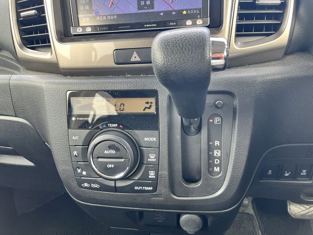 SUZUKI Spacia custom Z 2017