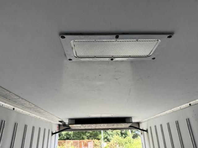 MITSUBISHI CANTER 2016