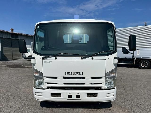 ISUZU ELF 2009