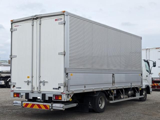 MITSUBISHI FUSOU FIGHTER 2023