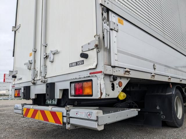 MITSUBISHI FUSOU FIGHTER 2023