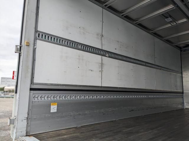 MITSUBISHI FUSOU FIGHTER 2023