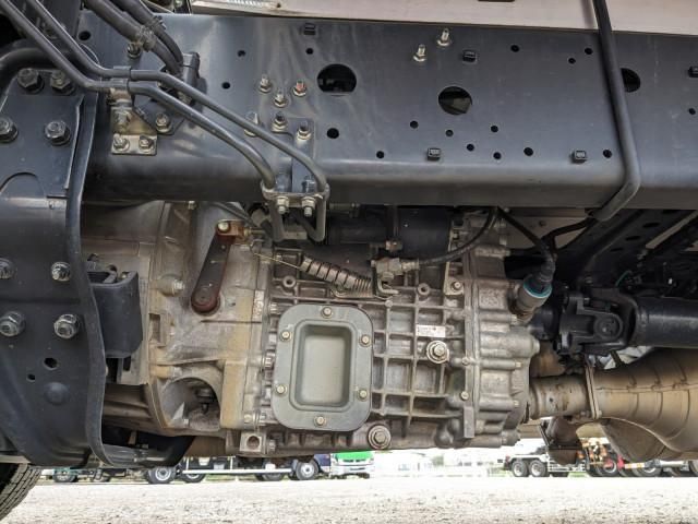 MITSUBISHI FUSOU FIGHTER 2023