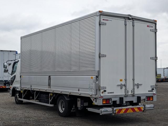 MITSUBISHI FUSOU FIGHTER 2023