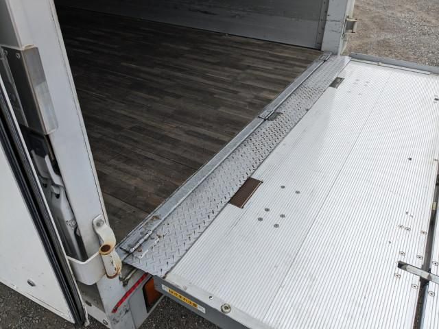 MITSUBISHI FUSOU FIGHTER 2023