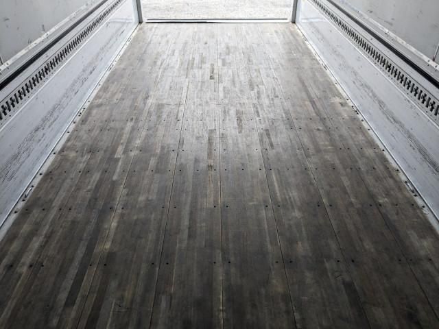 MITSUBISHI FUSOU FIGHTER 2023