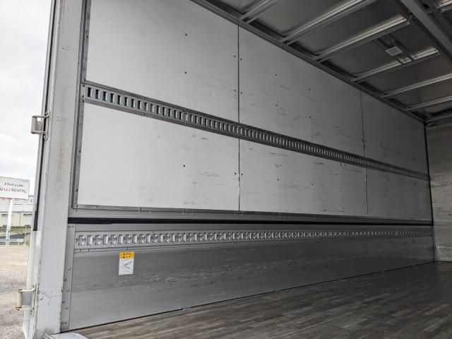 MITSUBISHI FUSOU FIGHTER 2023